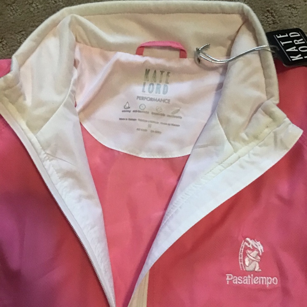 Wind jacket